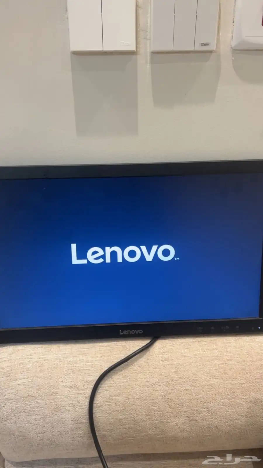 شاشه Lenovo للبيع 3