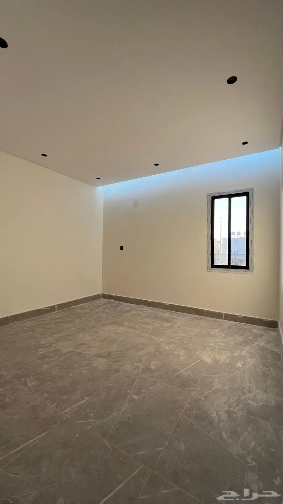 فلل روف 12