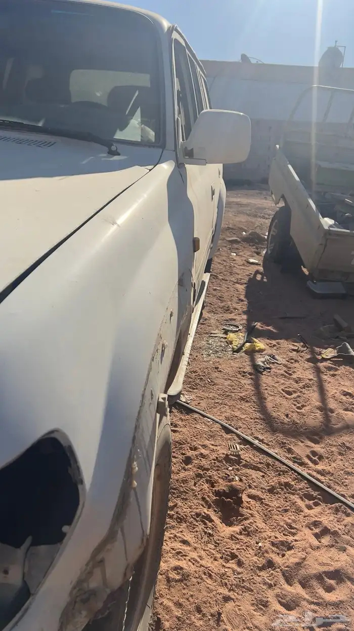 قطع جيب صالون من 97 وتحت بودي وداخليه وظفيره 37
