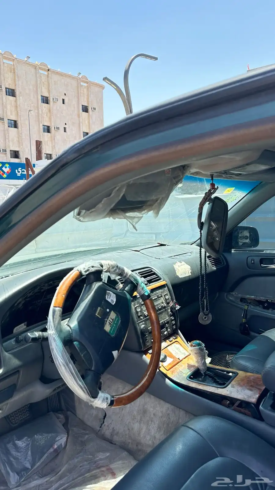 لكزس 400 للبيع 98 7