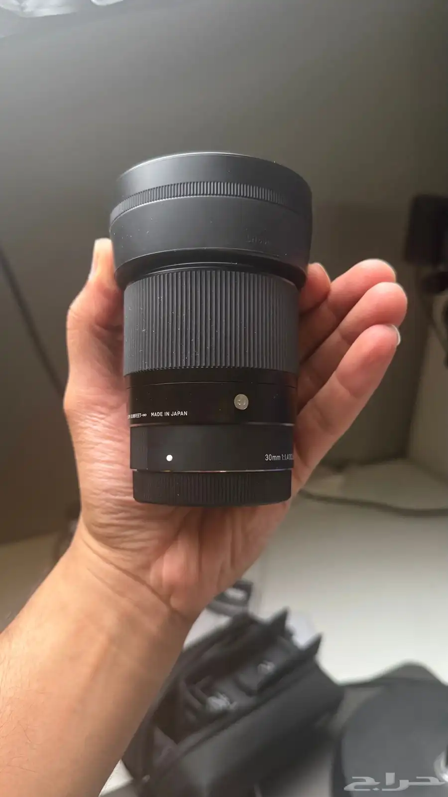 ميكسر goxlr ومايك وعدسة سيقما 30 sigma فتحه 1.4 3