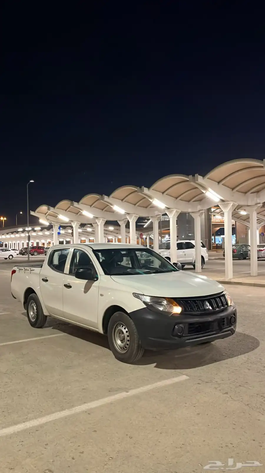 مستبيشي L200 2015 0
