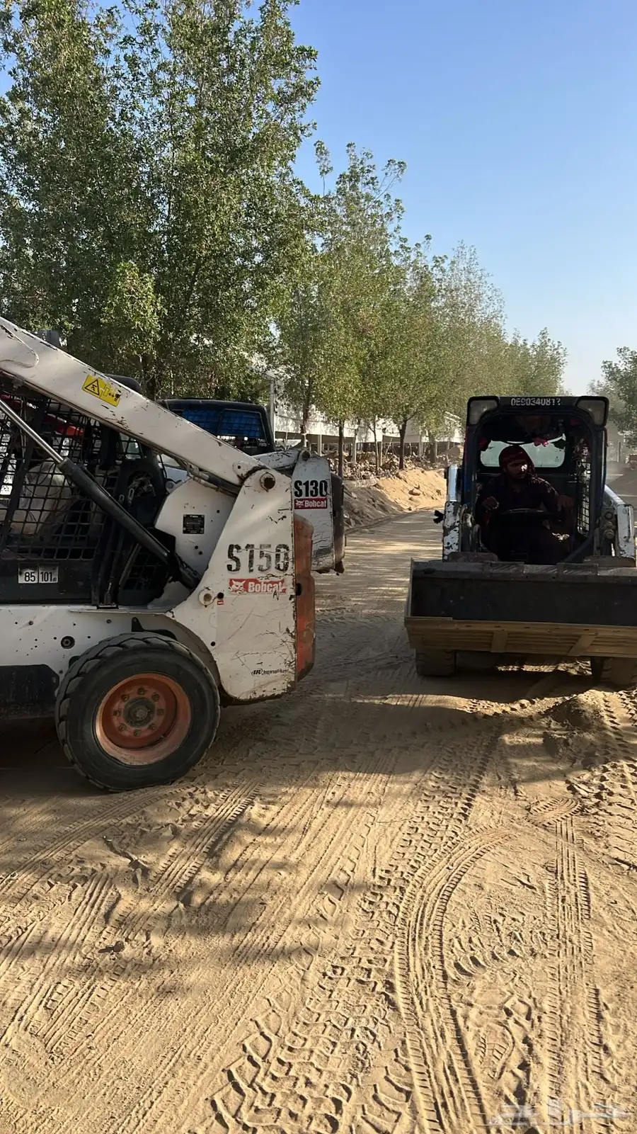 معدات للإيجار 9