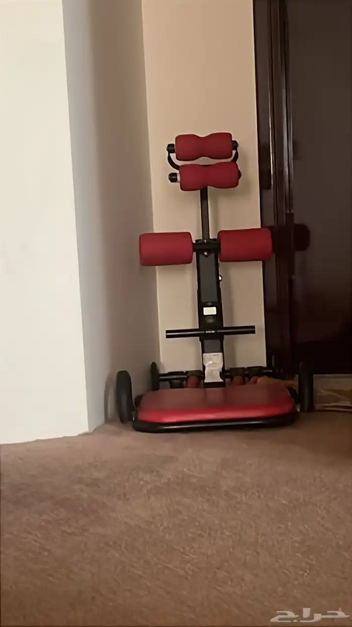 اثاث قابل للتفاوض 3