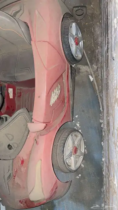 سياره اطفال من عمر 4 7 السياره استخدام اسبوعين بس جديده 0
