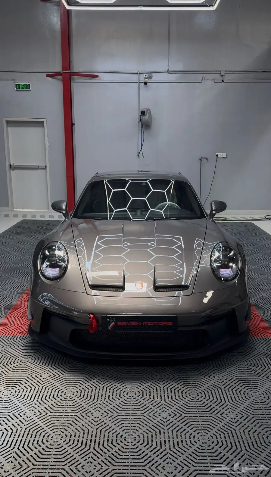 Maserati صيانة سيارات فاخر 8