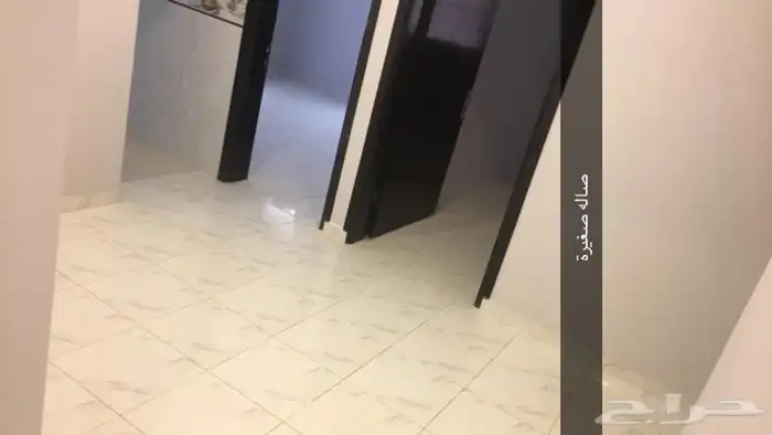 شقة عوائل للايجار السنوي بدفعات شهرية خلف الراشد مول 2