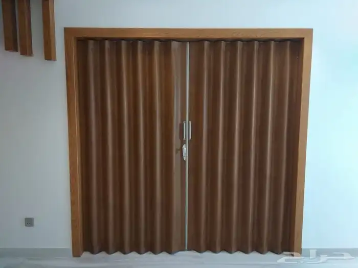 ابواب أكورديون بلاستيك وجلد _اكرديون سحاب أوكورديون 1