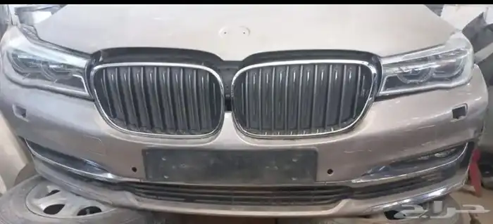 قطع بي ام دبيلو 730 صدام انوار كبوت رفرف 5