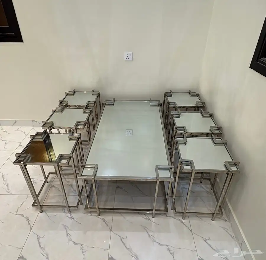 طاولات ضيافه 0