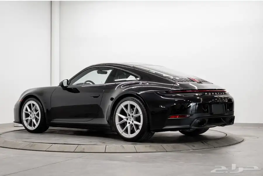 2025 Porsche 911 Carrera سعر منافس 1