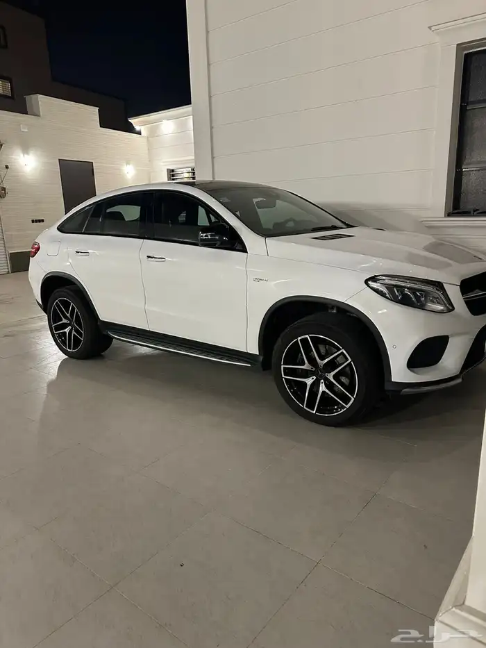 مرسيدس 2018 GLE 43 AMG جفالي 3