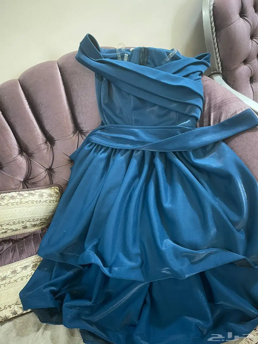 فساتين للبيع 1