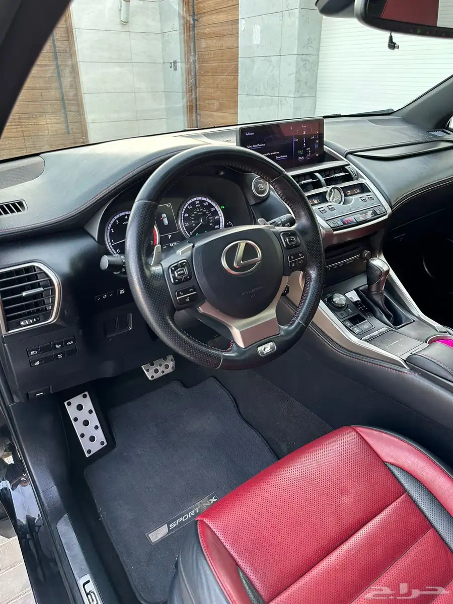 لكزس NX 2019 10