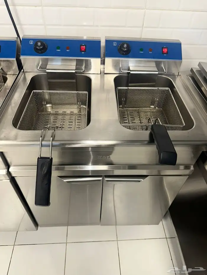 معدات مطعم 0