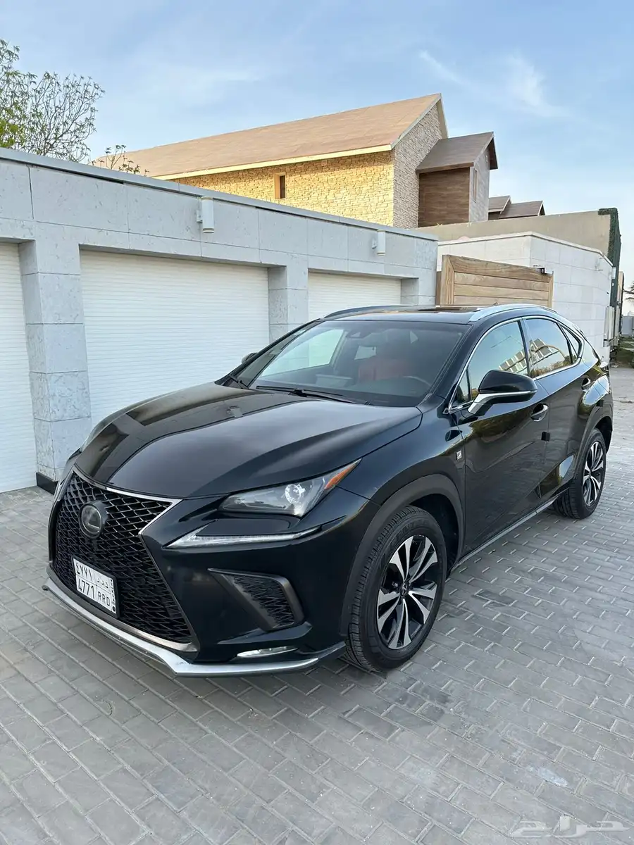 لكزس NX 2019 1