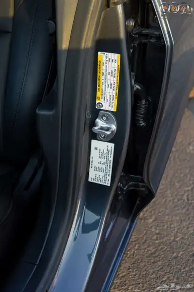 TESLA MODEL 3 SINGLE MOTOR 2022 WHITE 9