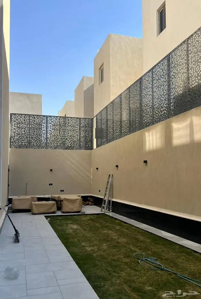 مظلات وسواتر 15