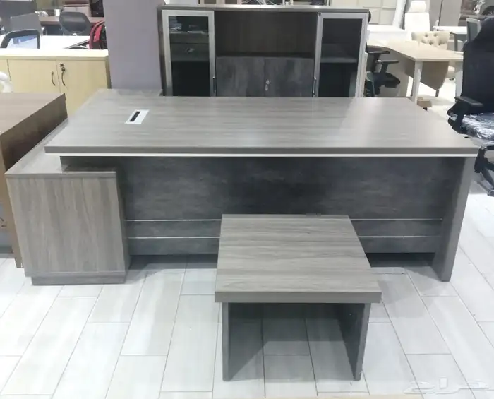 مكاتب طقم حق غرفة مدير و طاولة اجتماعات و كراسي 45