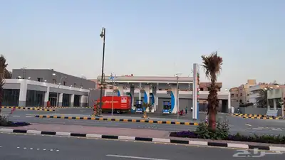 محطة للبيع مؤجرة على الدريس بعقد طويل ودخل ممتاز 3