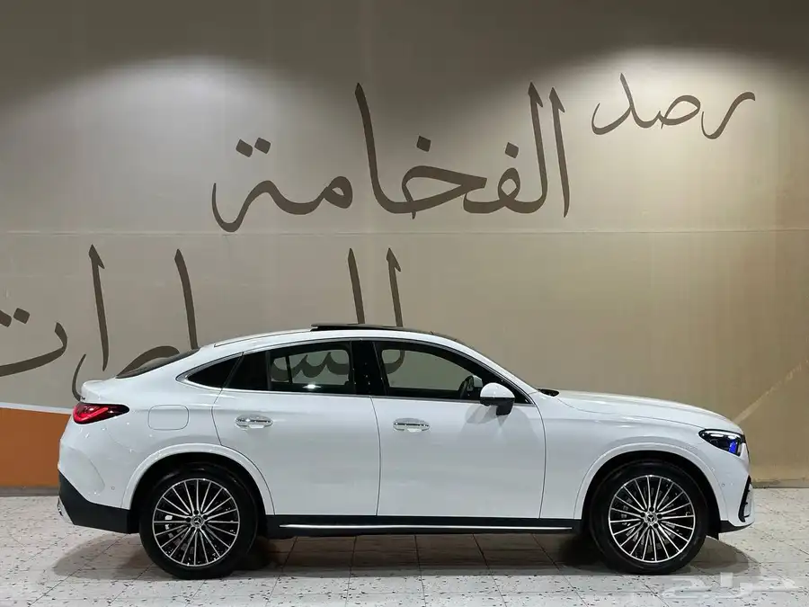 مرسيدس GLC 300 Coupe 2024 . رصد الفخامة 13