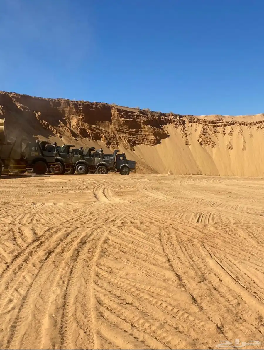 قلابات بوز سقس للإيجار طبرجل ميقوع النبك 1