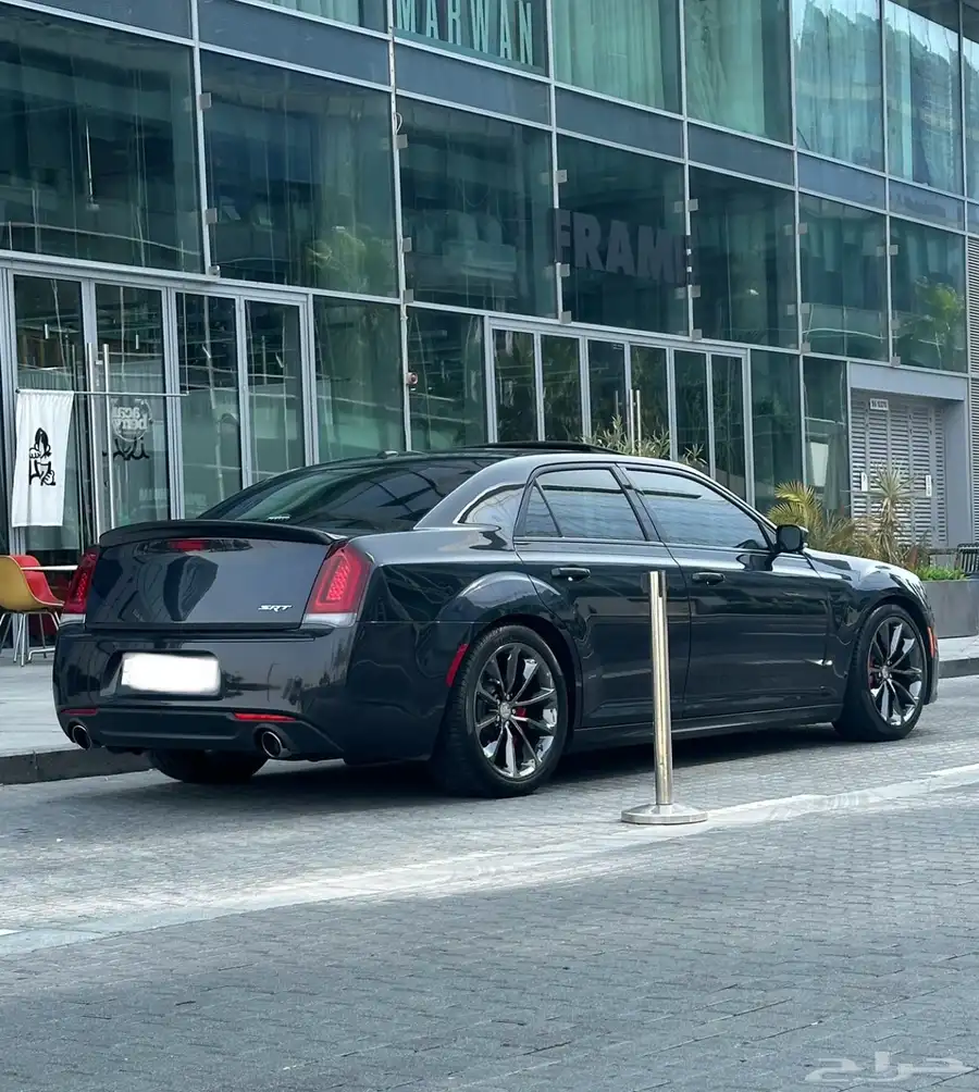 للبيع كرايسلر SRT 18 1
