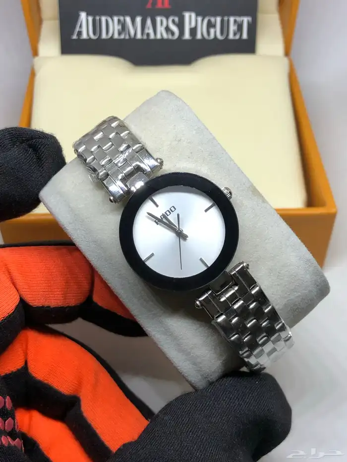 ساعات نسائية ماركات عالمية ب150 ريال في توصيل 23