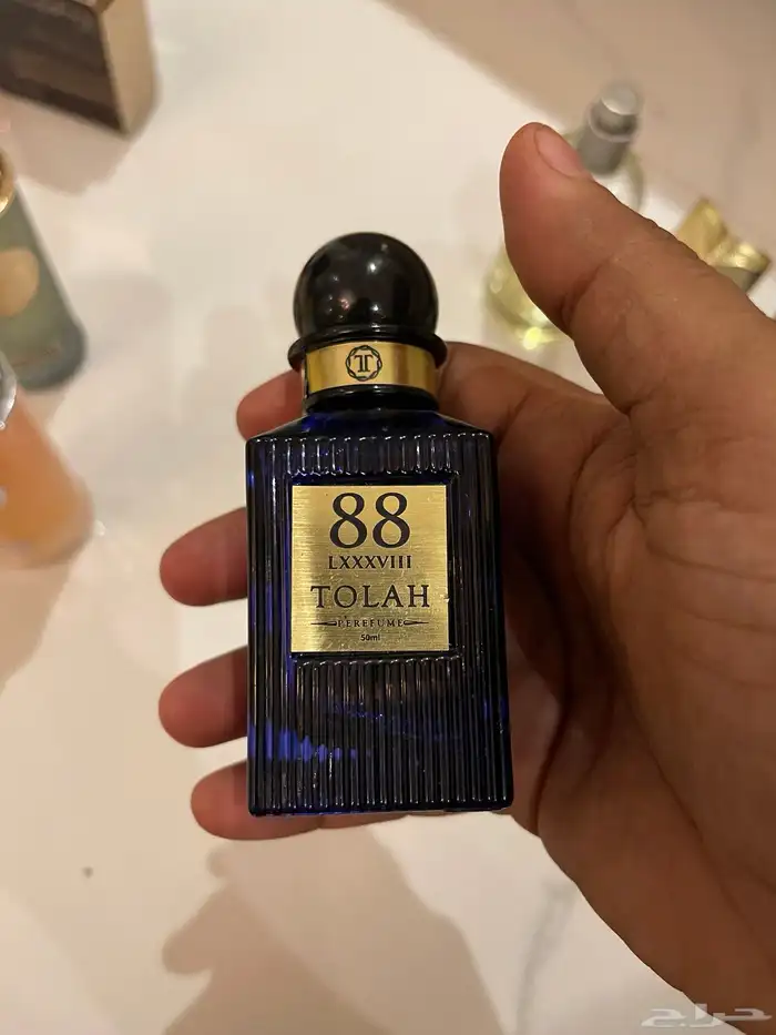 للبيع عطور متنوعه عدد 14 عطر كلها اصليه 4