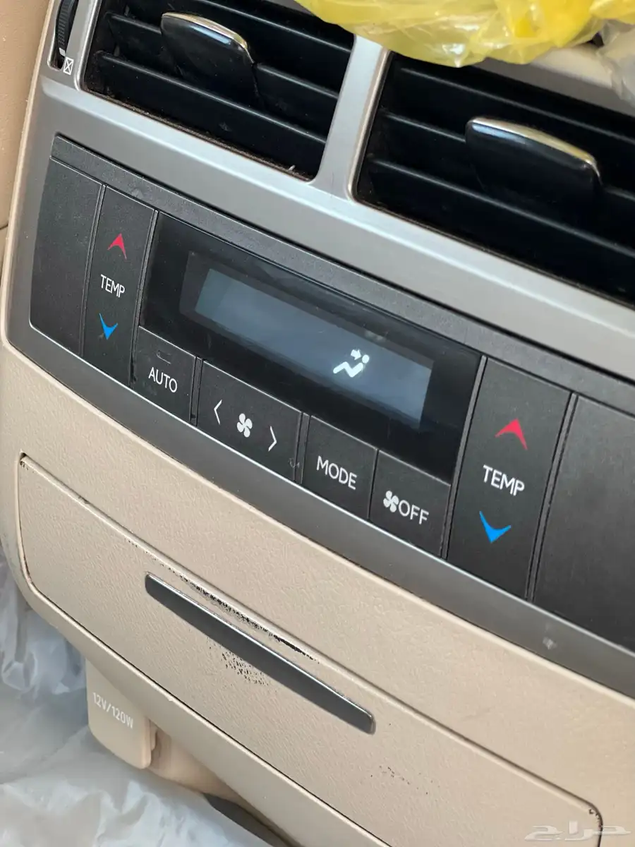 لكزس LX570 2014 بريمي 32