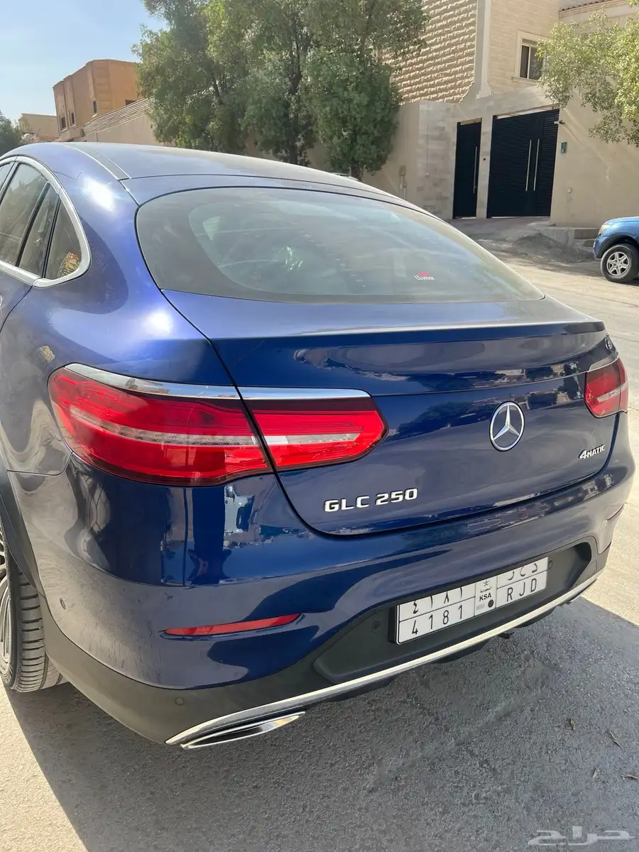 GLC 300   2017مرسيدس 3