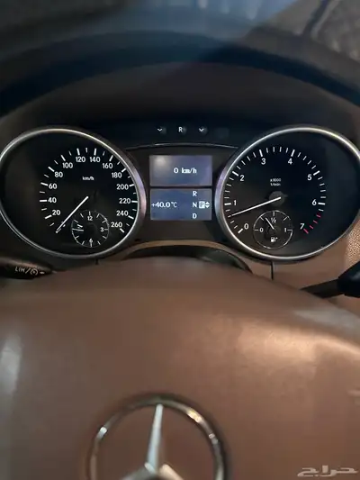 مرسيدس ML350 موديل 2011 دفع رباعي 32