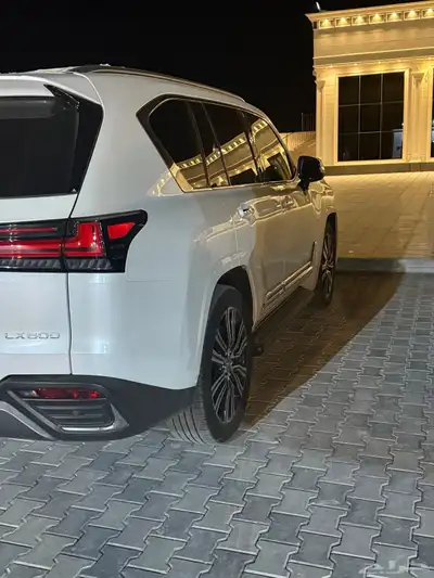 لكزس 2025 BB ابيض سعودي 3