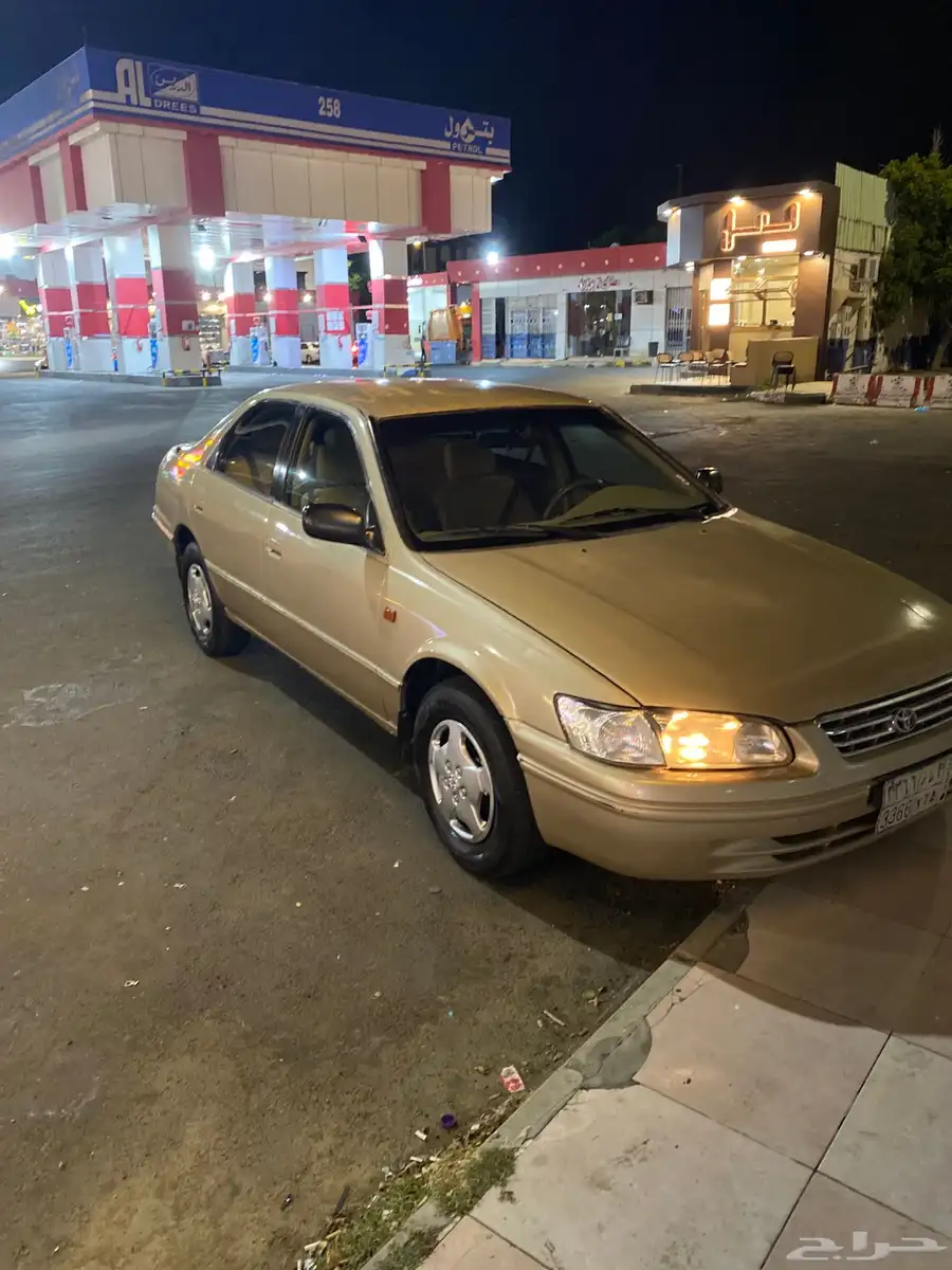 كامري 2000 نظيف 6