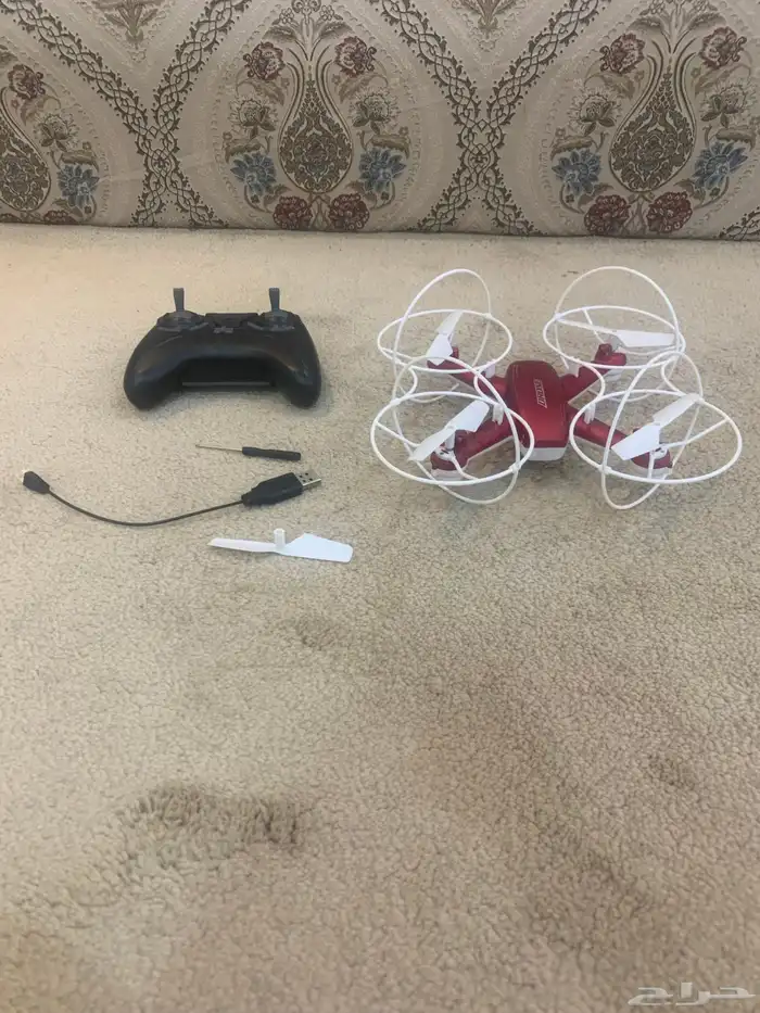 درون نضيفه ما فيها حكات مستعمله 0