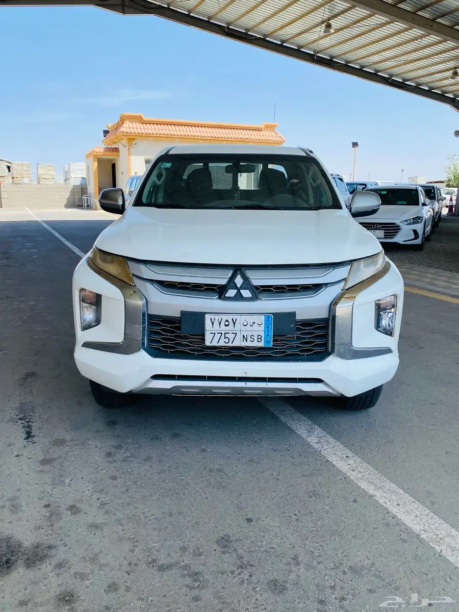 متسوبيشى L200 2022 0