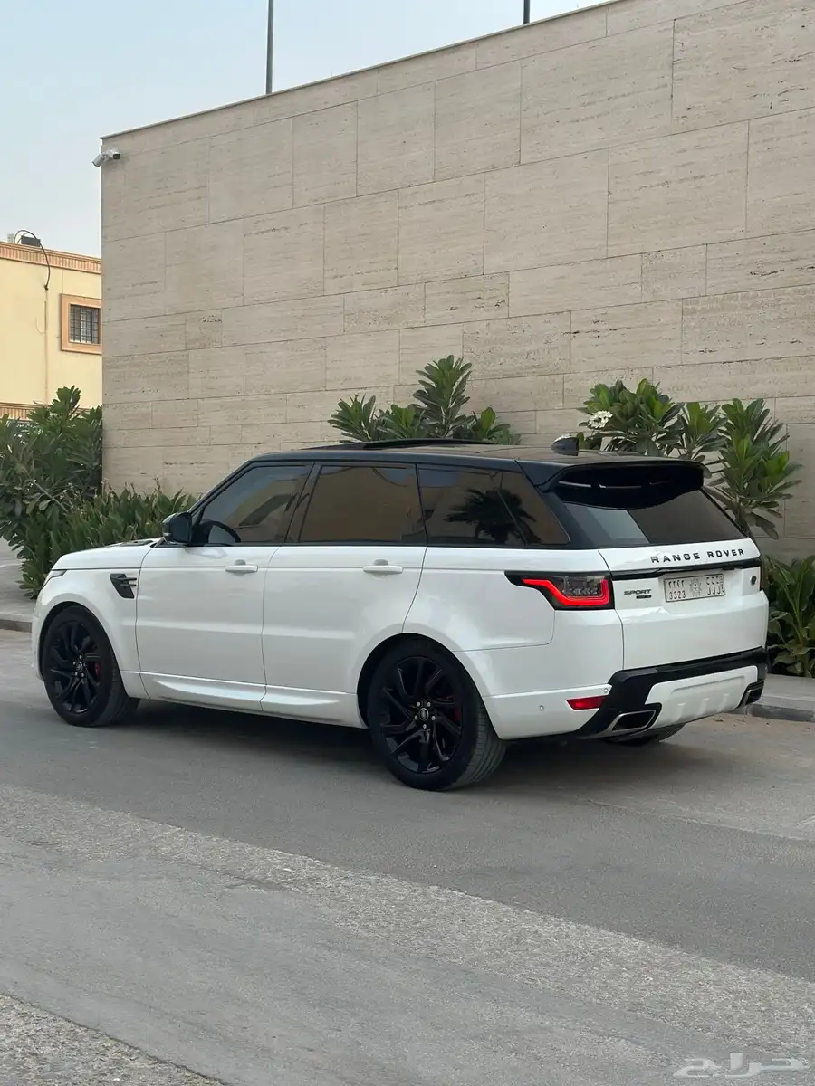 رنج سبورت V8 2020 13