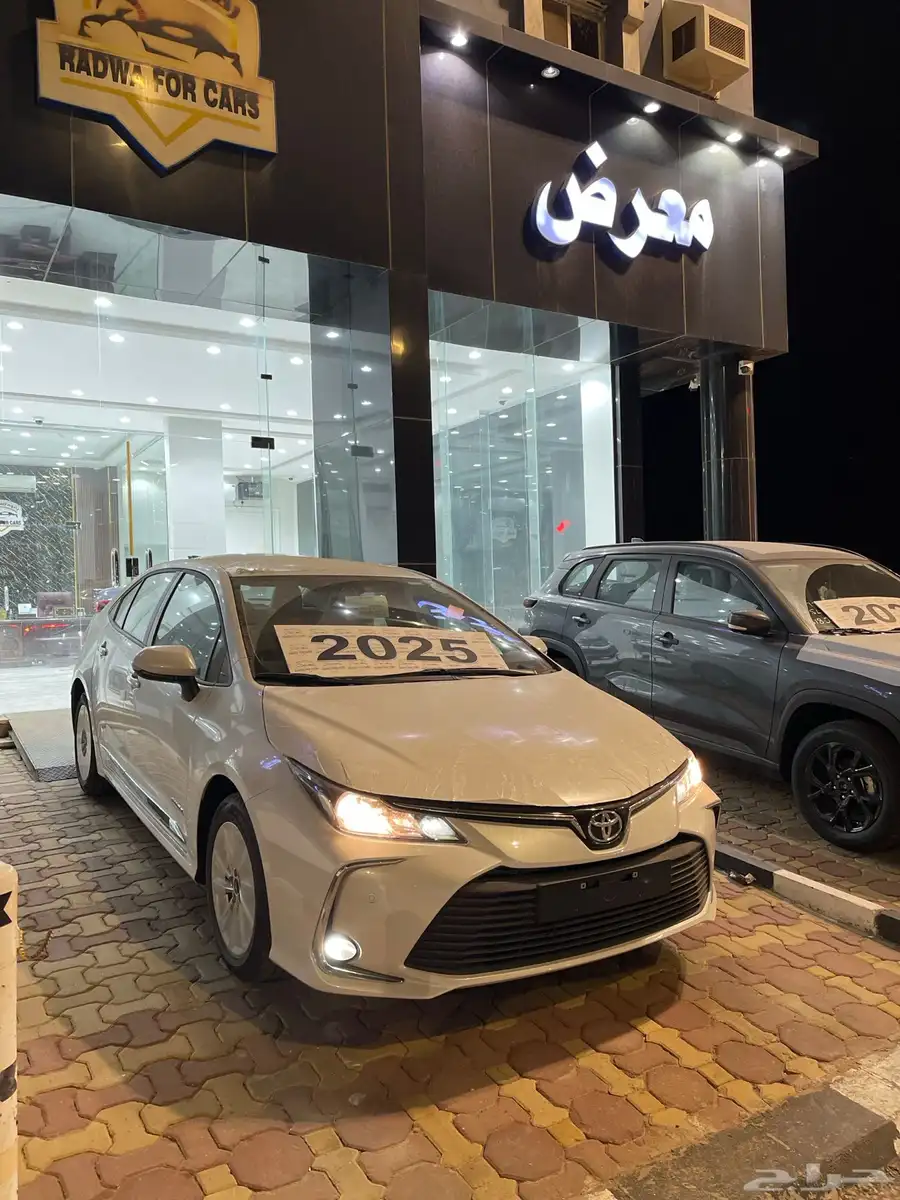 تويوتا كورولا ستاندر مطور 2025 0