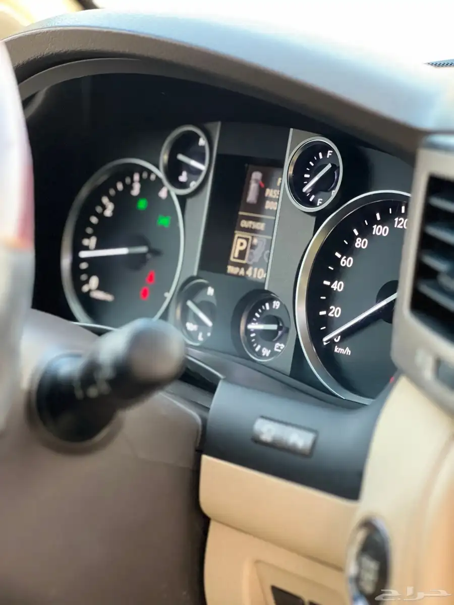 لكزس LX570 2014 بريمي 44
