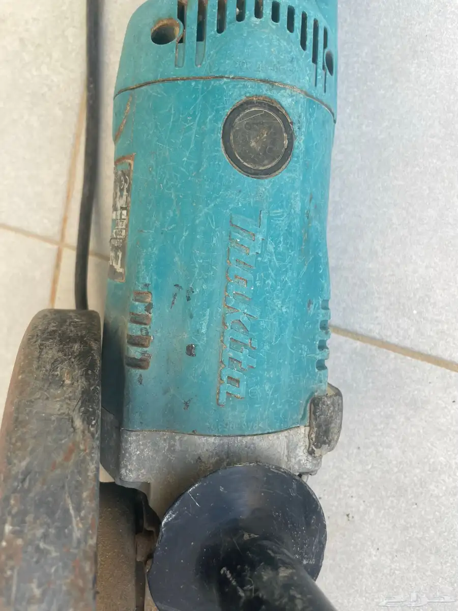 للبيع صاروخ قص ماركة ماكيتا Makita 1