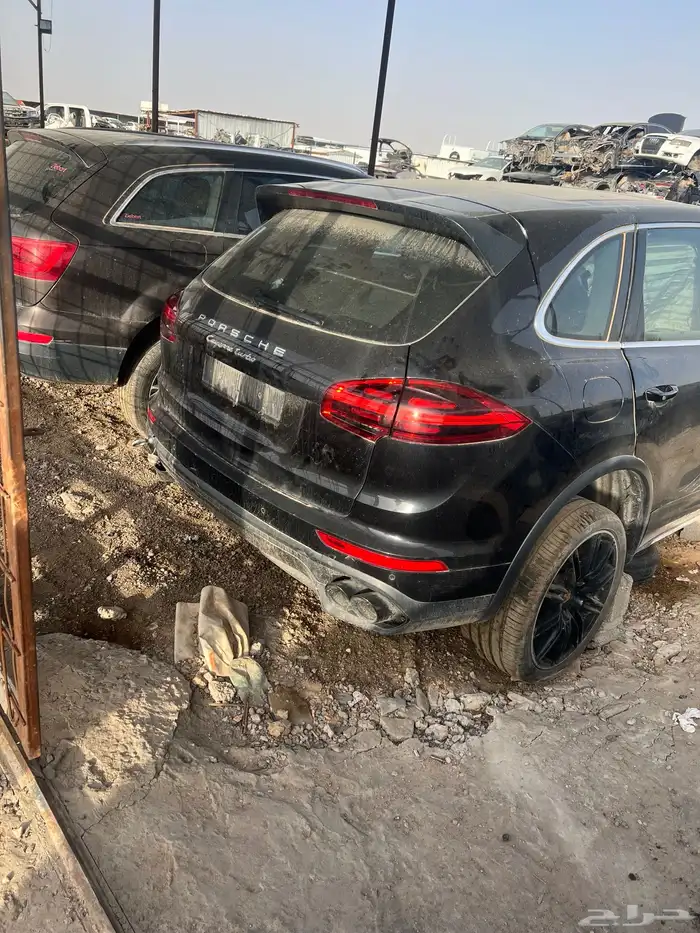 قطع غيار تشليح اودي وبورش وجاكوزي 24