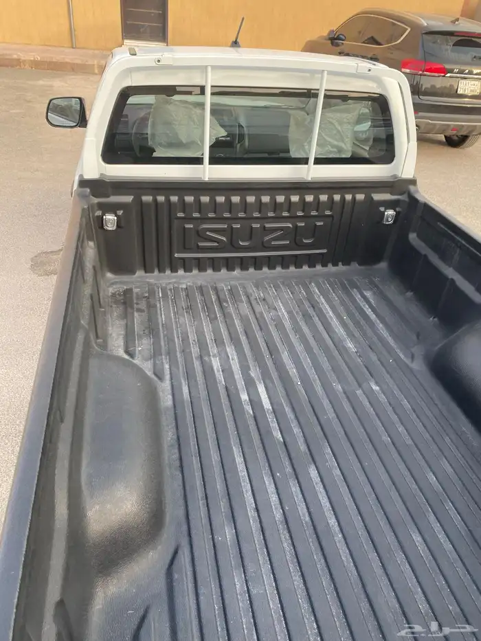 ايسوزو ديماكس 4