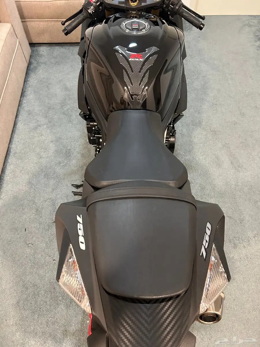 للبيع سزوكي 750 موديل 2020 2