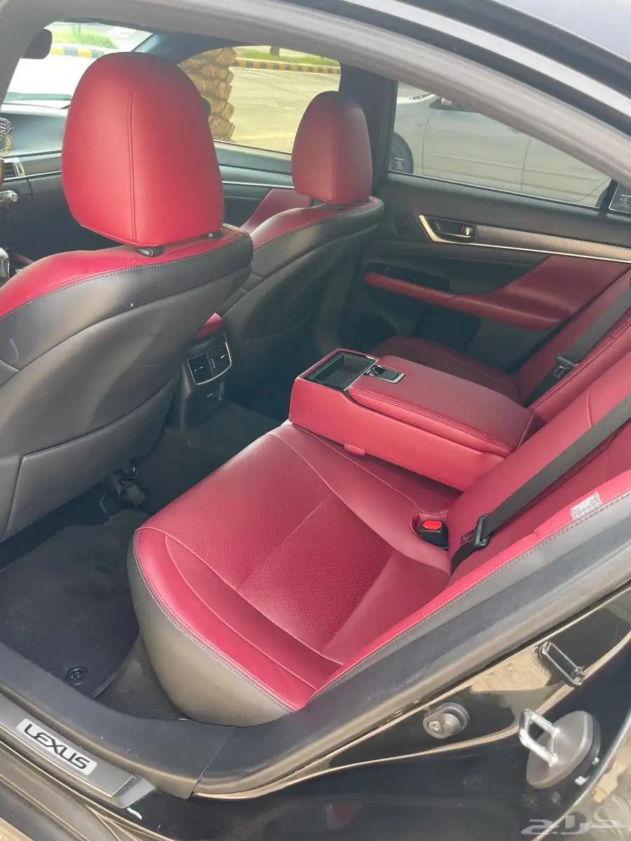 لكزس GS350 fsport 2020 8
