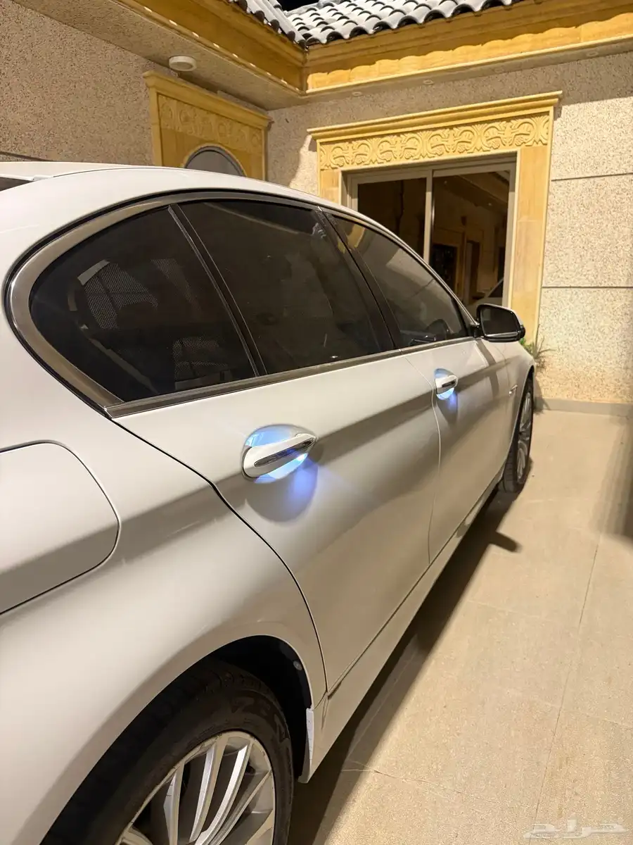 بي ام 520 30