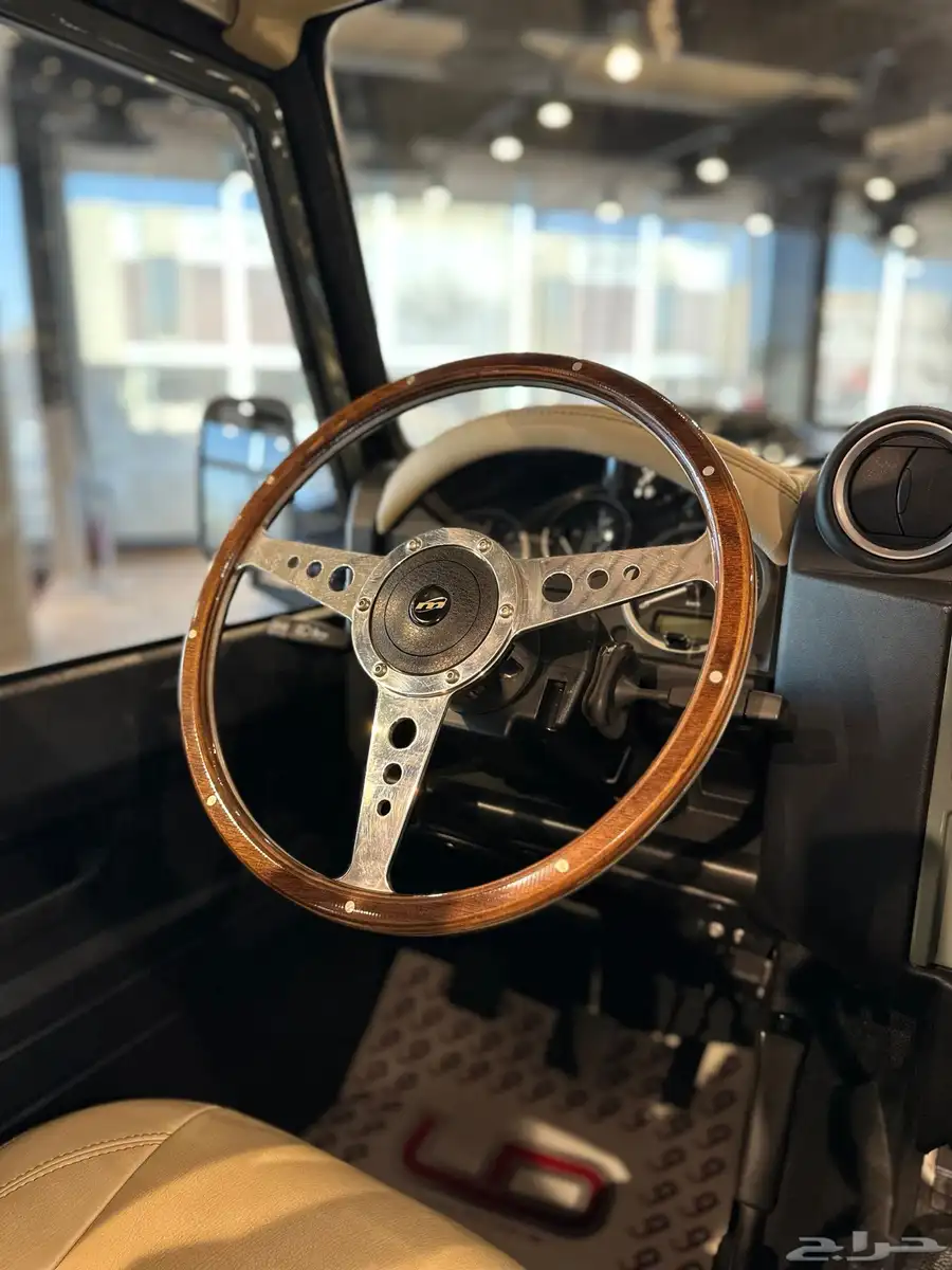 ديفندر 90 2015 - LAND ROVER 90 10