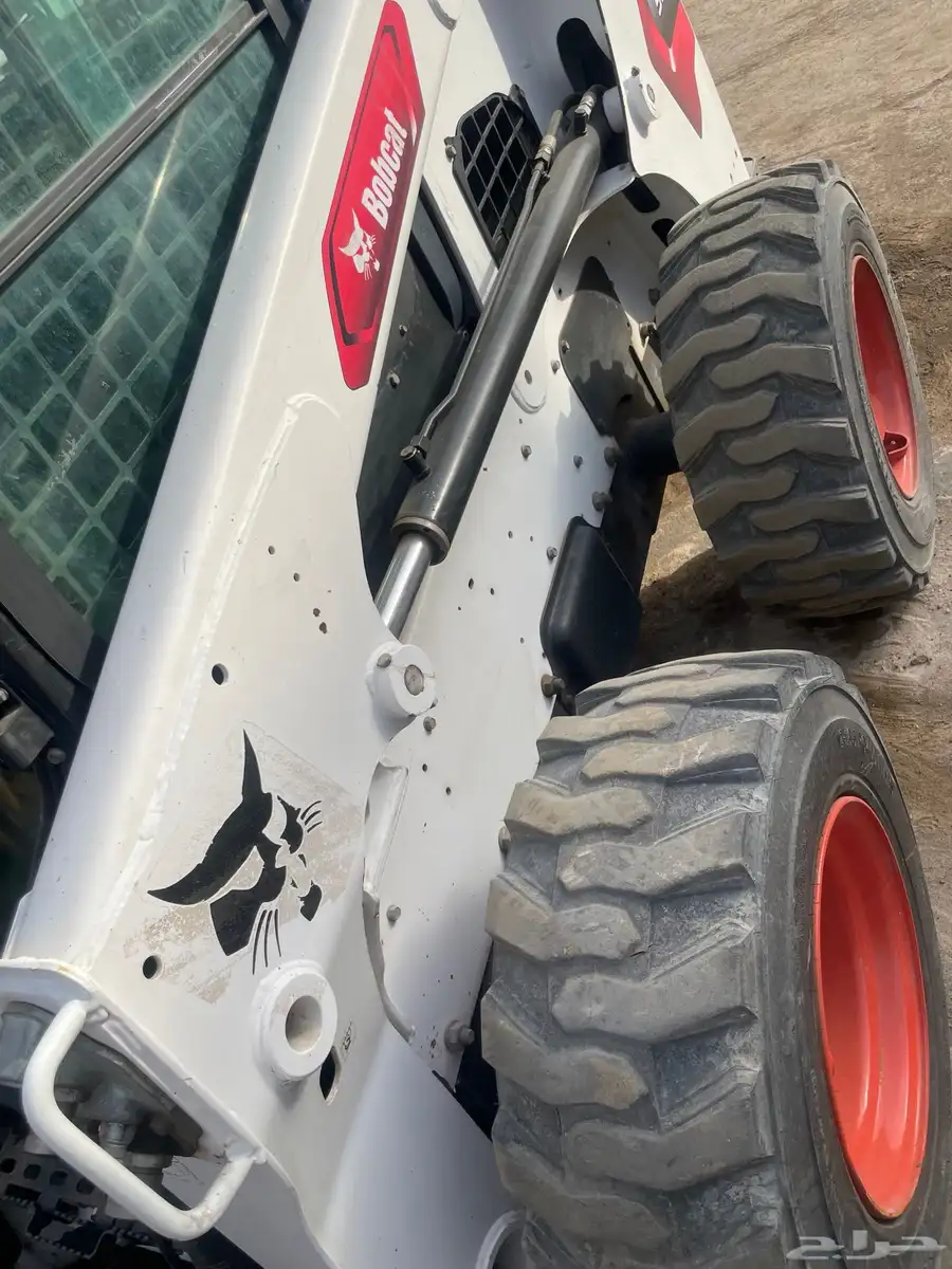 للبيع بوكات 630 4