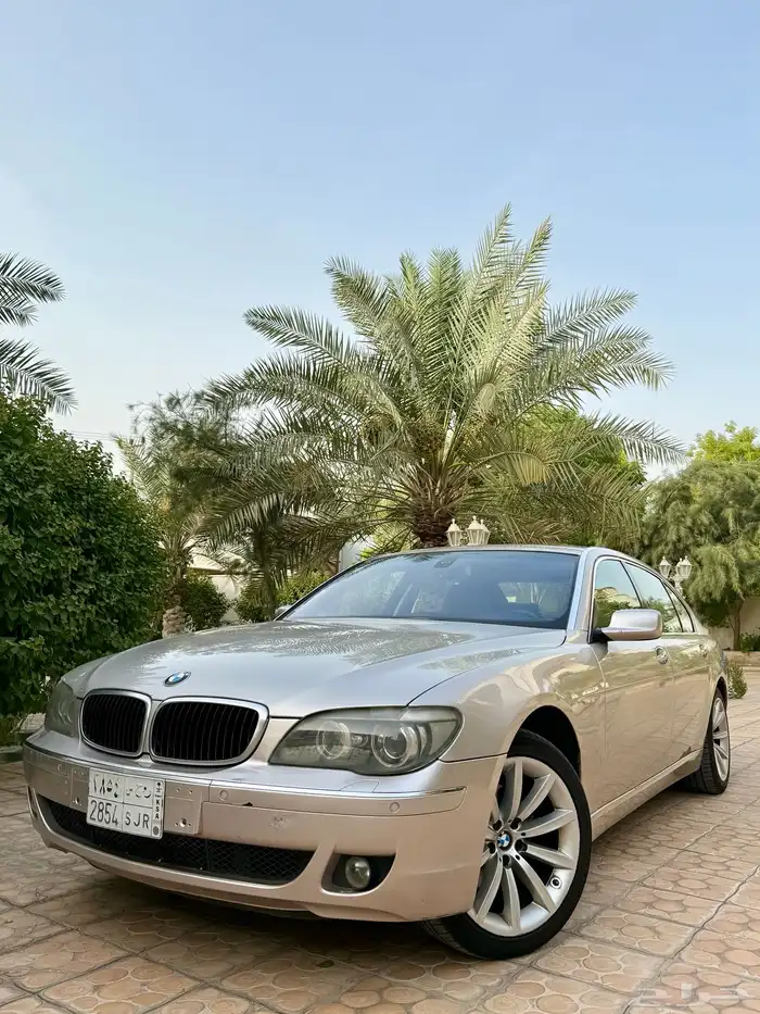 بي ام دبليو 730li موديل 2008 individual من النوادر 37