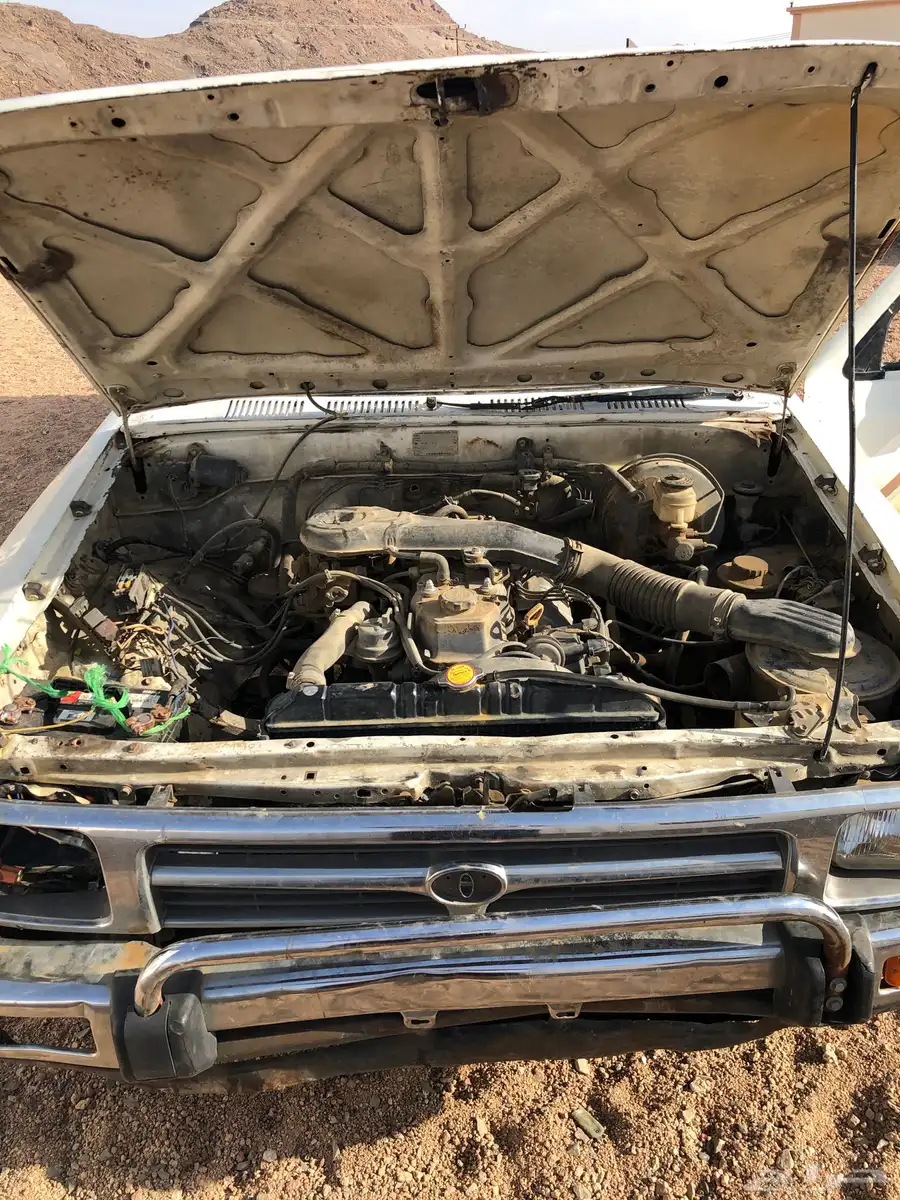 هايلكس 89 8