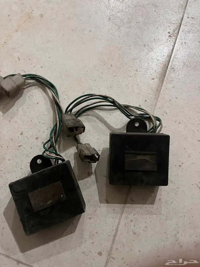 قطع لكزس جي اس 8